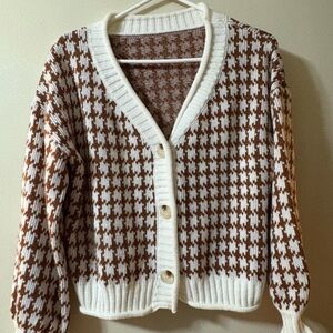 SHEIN Brown & Cream Houndstooth V‑Neck Cardigan